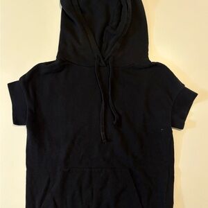 All Saints Woman’s Short Sleeve Hoodie. Black Womans XS